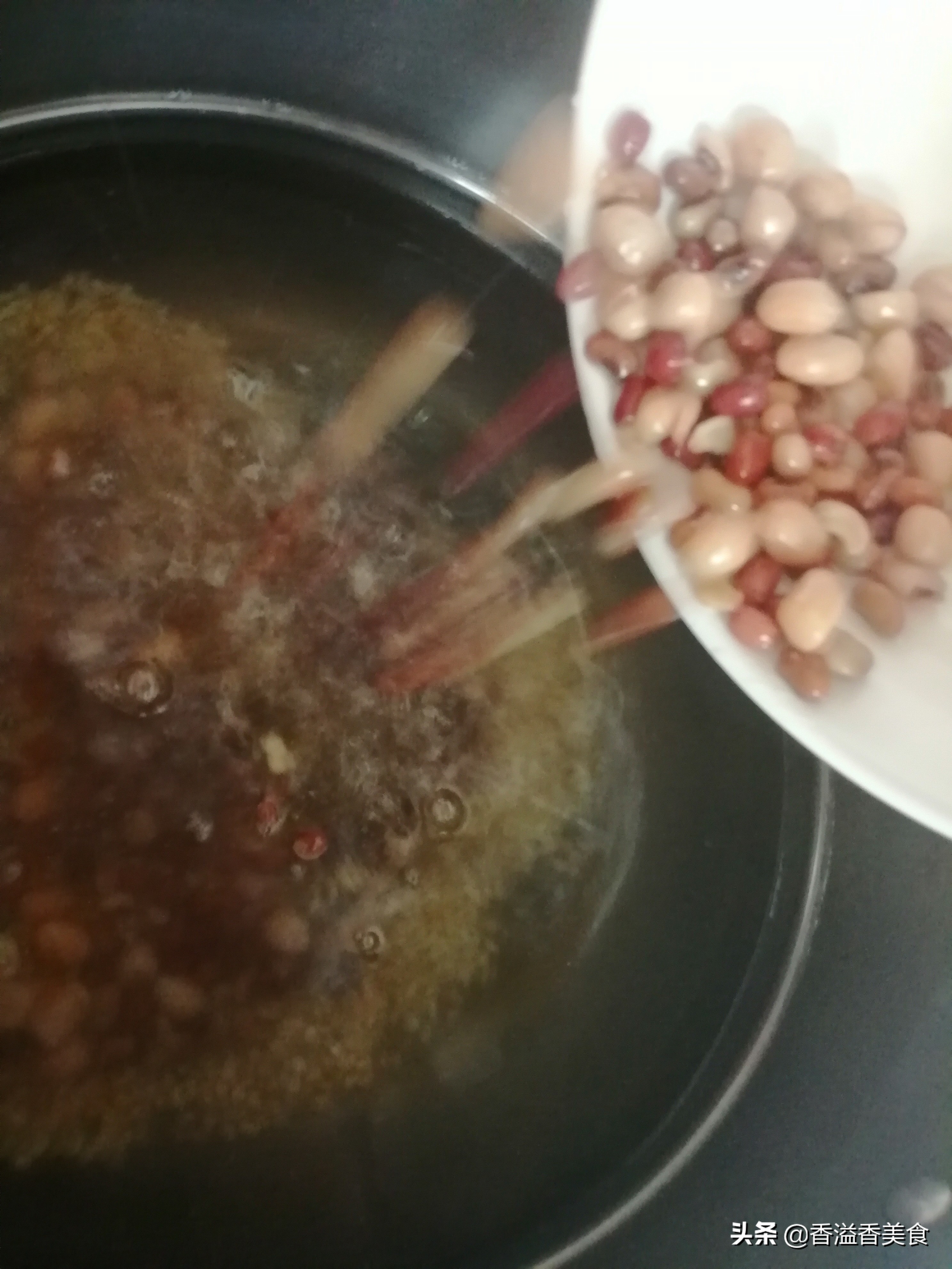 早餐店八宝粥最正宗的做法,开店八宝粥的熬制最快方法