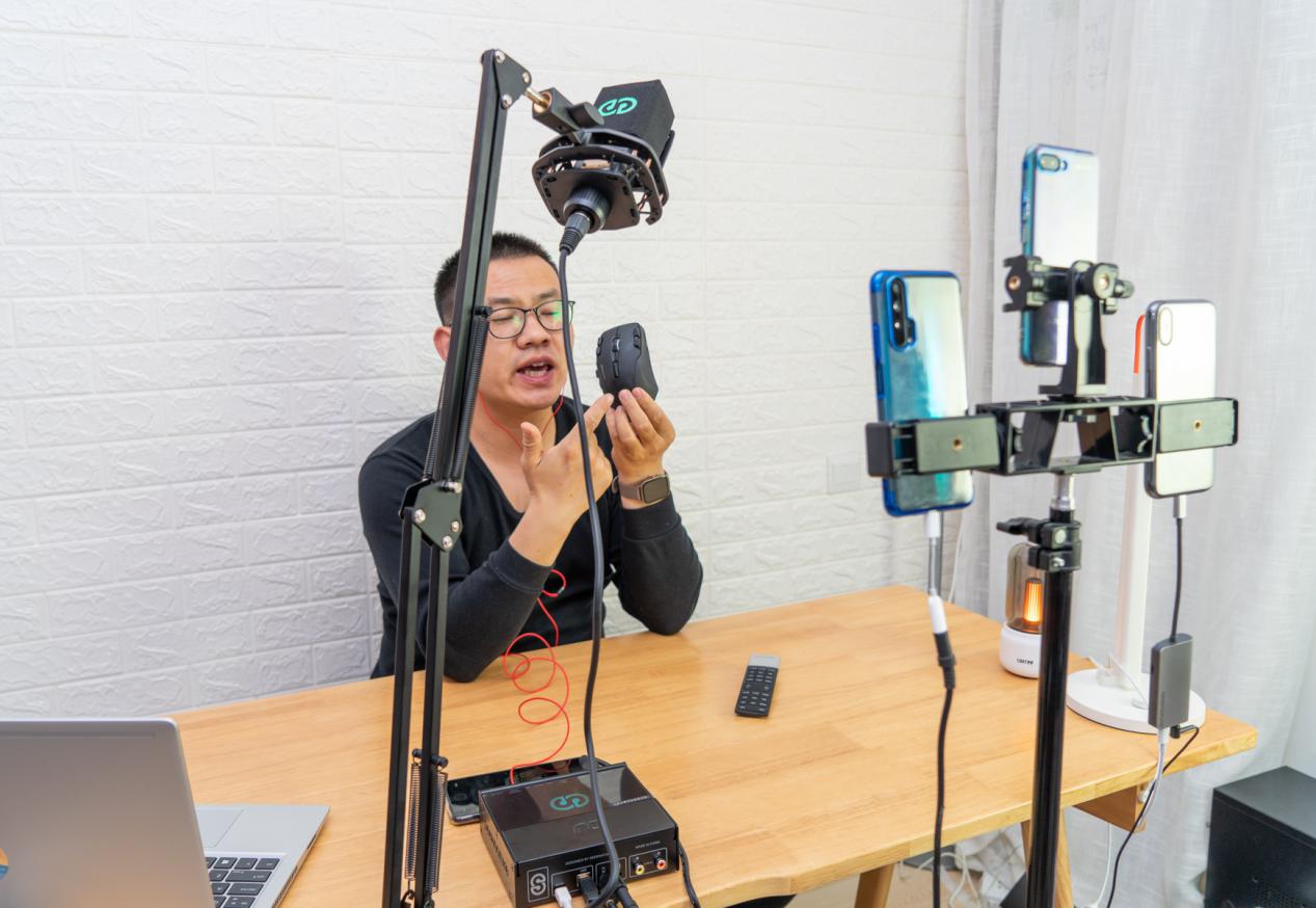 怎么从零开始做主播赚钱呢,新人主播如何突破月入十万