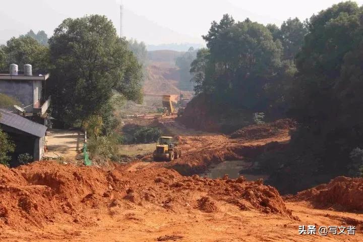 江西萍乡高速路段最新事故,萍乡发生严重车祸