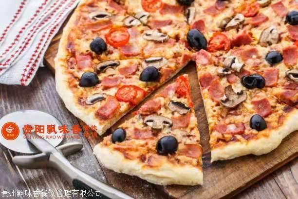 披萨皮做披萨的家常做法,有披萨饼底的披萨的家常做法