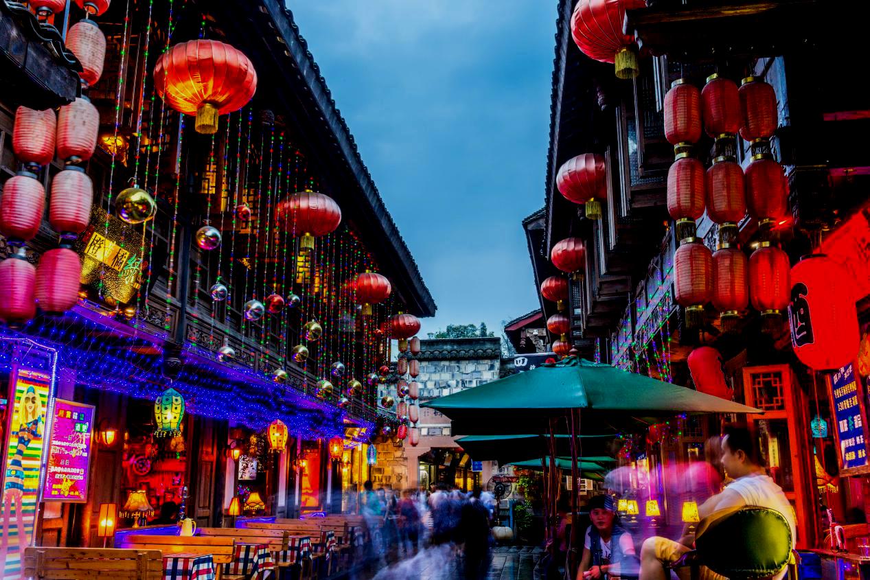 成都发布夜经济示范点,成都公布35个夜成都示范点位