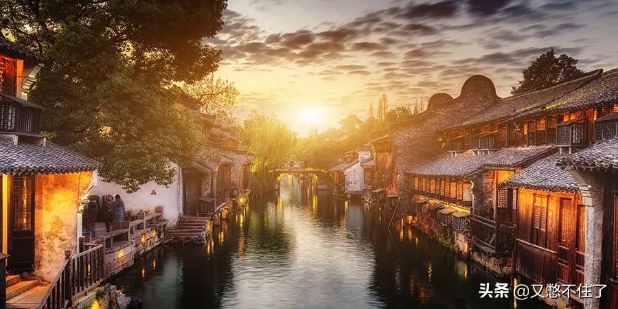 别再花冤枉钱赚钱不容易,旅游中的这些坑您得擦亮眼睛