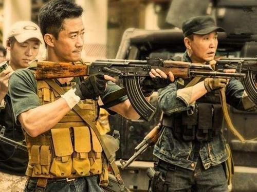 李连杰陈龙甄子丹片酬,李连杰谈甄子丹