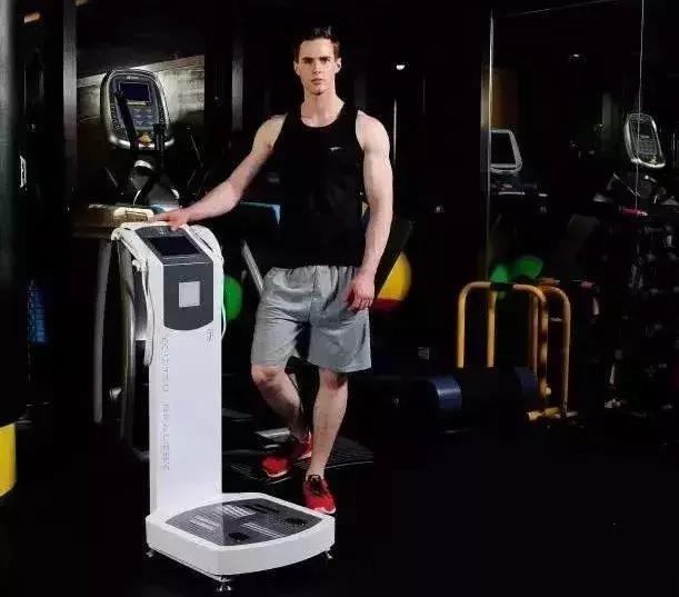 体测仪的体脂率准吗,空腹体测体脂