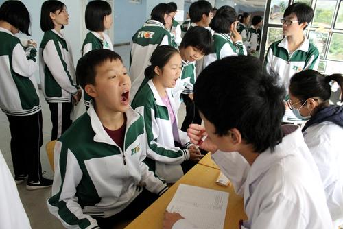 种植牙那么贵为啥不整治,一个牙医的良心忠告种植牙