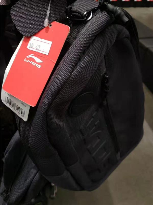 晋江鞋都安踏,福建晋江李宁安踏运动鞋