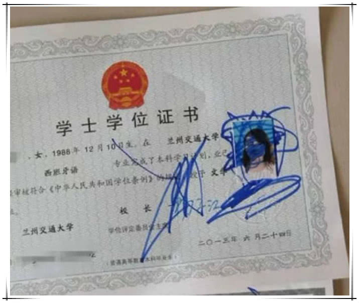 父子一起跪搓衣板,宝爸带娃的下场