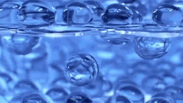 迪丽热巴嘴唇厚,正确脸部护肤步骤迪丽热巴