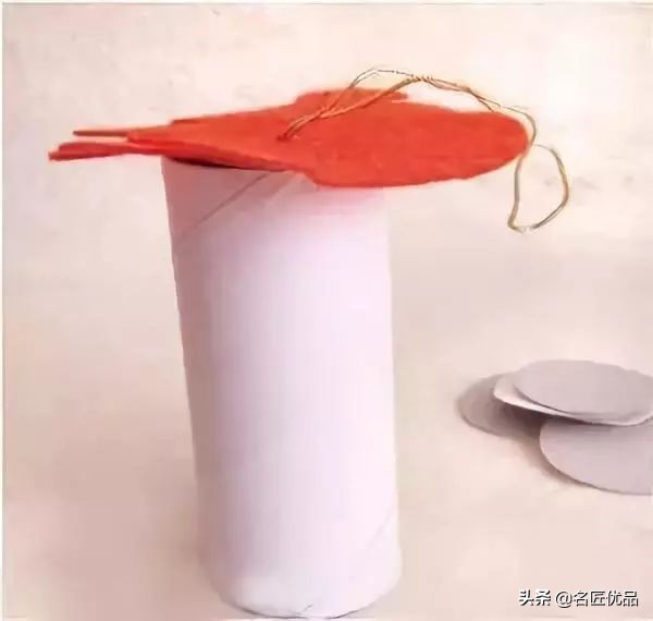 元旦手工彩纸鞭炮,元旦节手工鞭炮