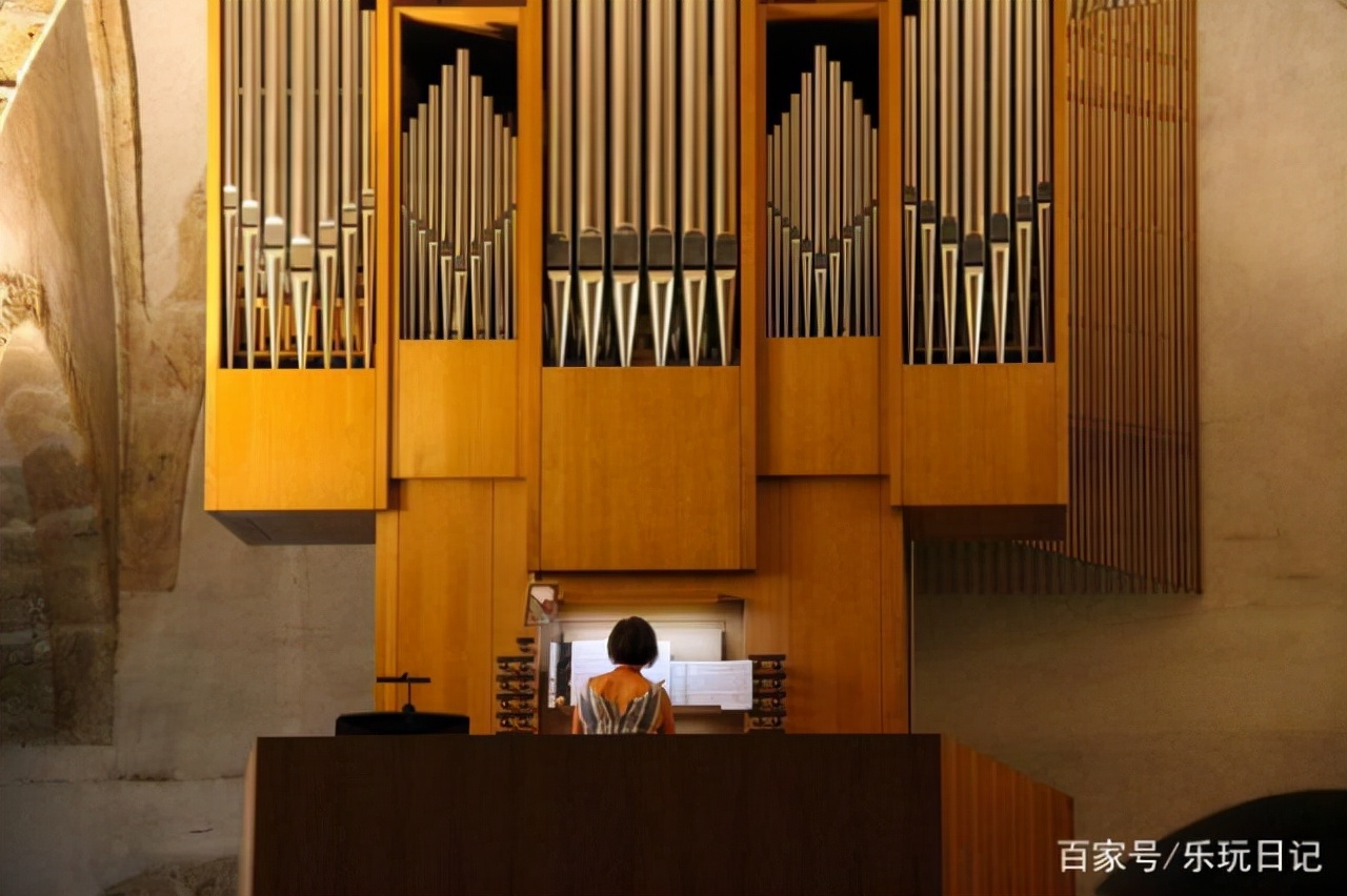 爵士小镇青岛,爵士小镇蒙特勒