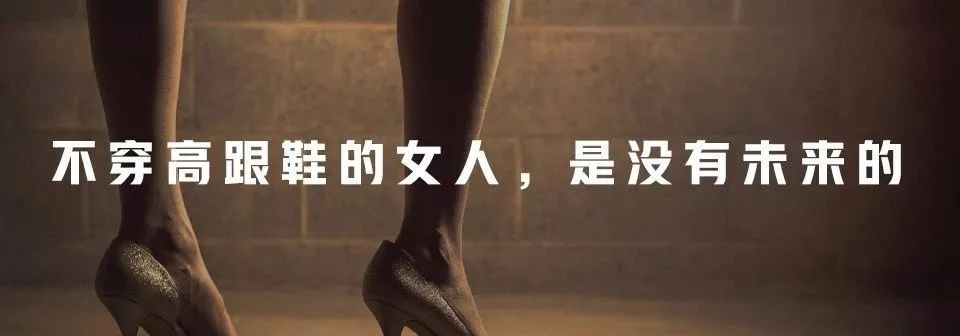 产后后背疼引起驼背是什么原因,产后矫正带隐形防驼背