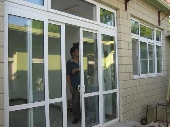 铝合金门窗和塑钢门窗保温哪个好,塑钢门窗和铝合金门窗隔音性能好