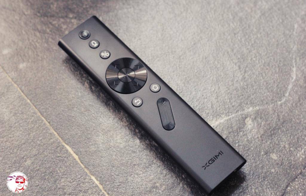 投影仪看电影就是噱头,液晶电视和投影仪看电影哪个好