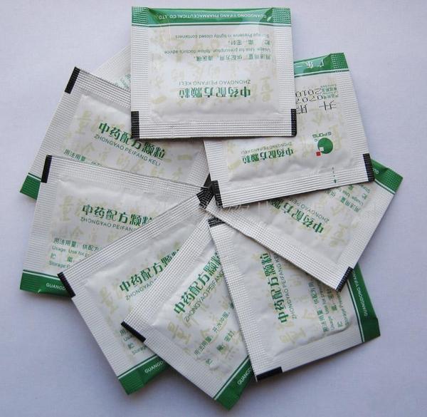 头发特别油是湿气重了,头发出油是湿气重最简单的方法