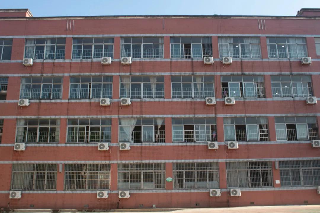 云溪小学幼儿园,中小学教室配备空调
