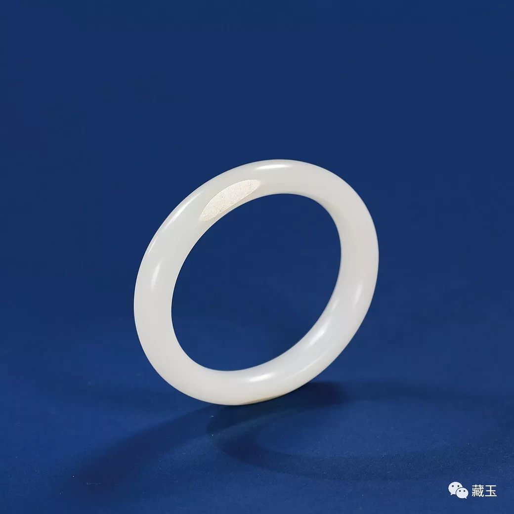 和田玉手镯怎么选才是最好的,和田玉手镯怎么选最好