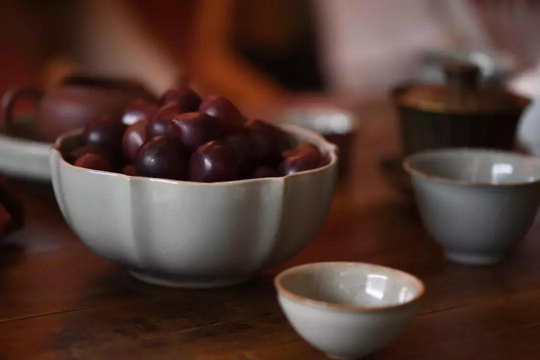 艺术家景德镇做陶瓷,采访一个陶瓷收藏家