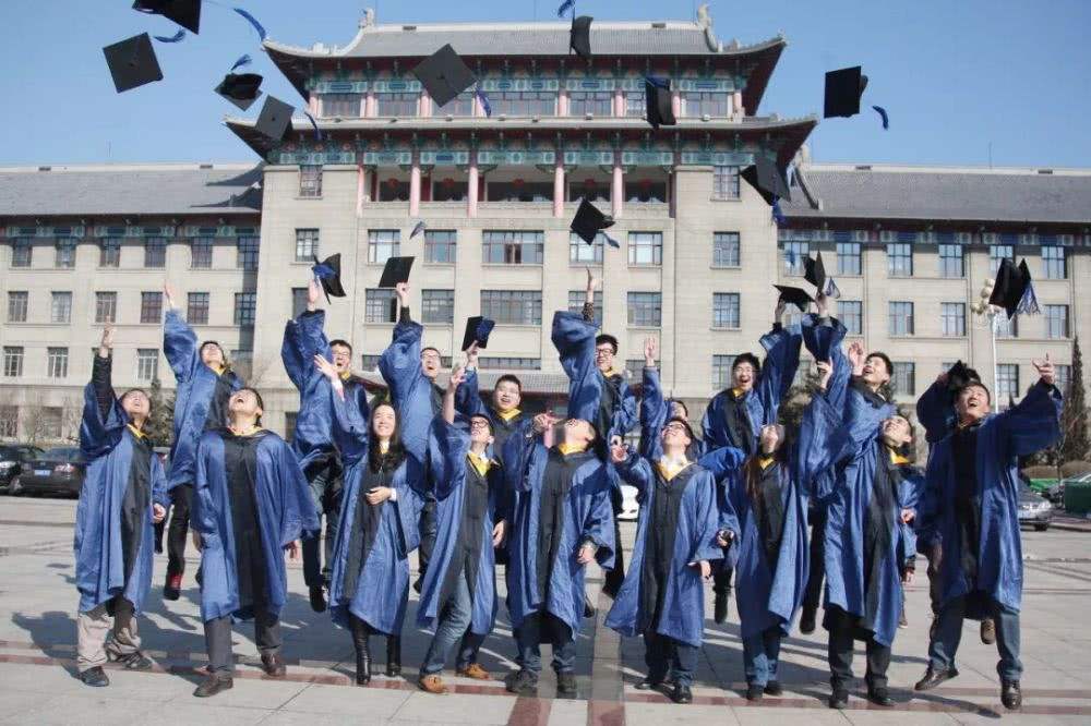 辅修专业和双学位专业有什么区别,辅修双专业双学位学制为多少年