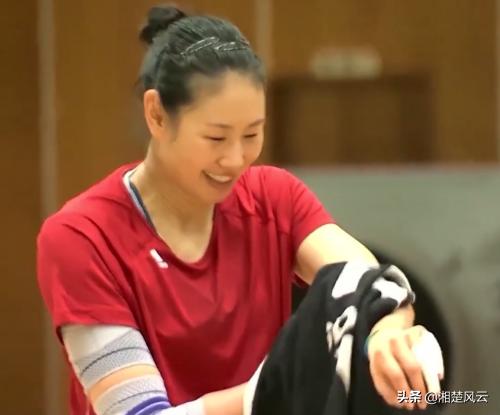 玩心机！奥运乒乓球场地缩水，不能擦球和吹气，排球训练馆没空调