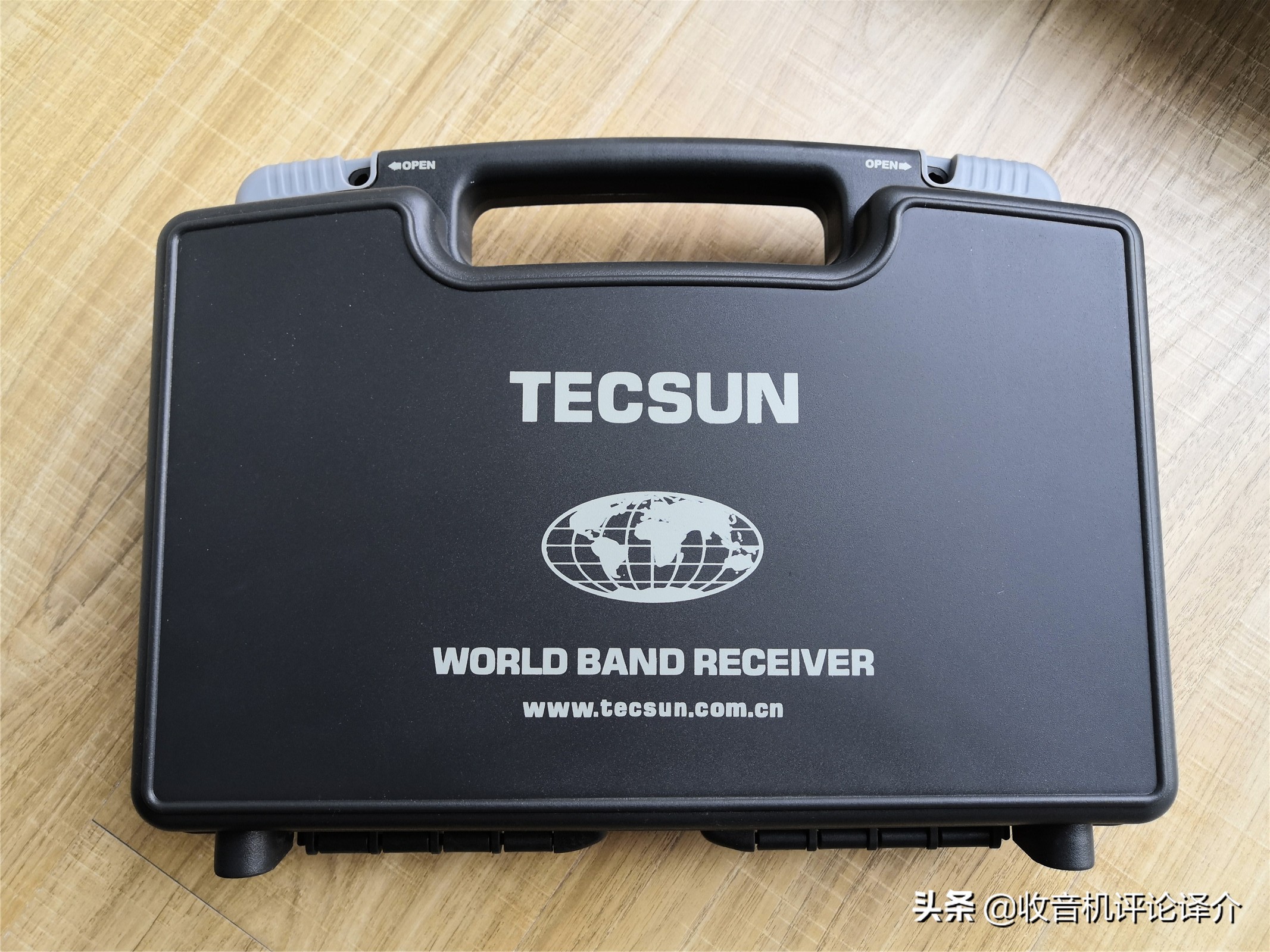 有进步也有遗憾,与德生pl990同级别的收音机