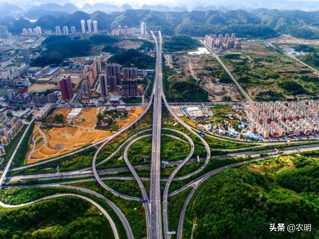 贵州最近开通的高速公路,贵州三条高速