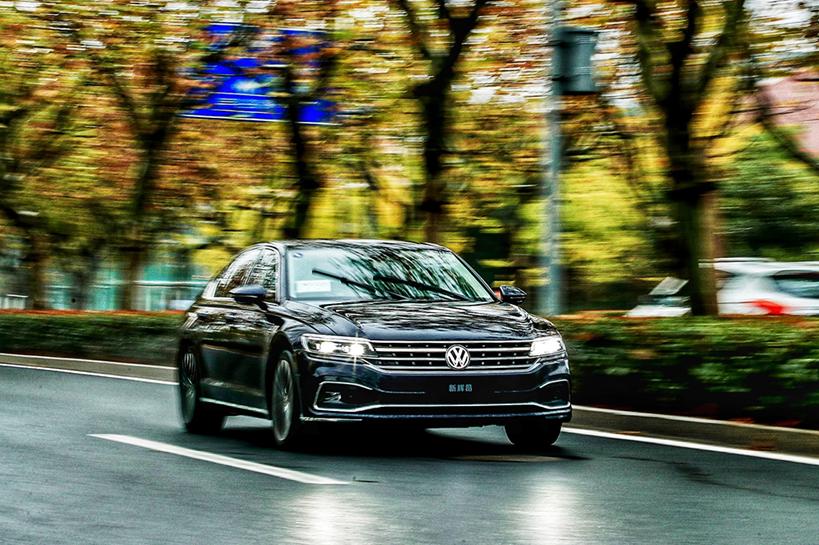 深度试驾大众新辉昂，内饰风格务实，乘坐空间和舒适性怎么样？