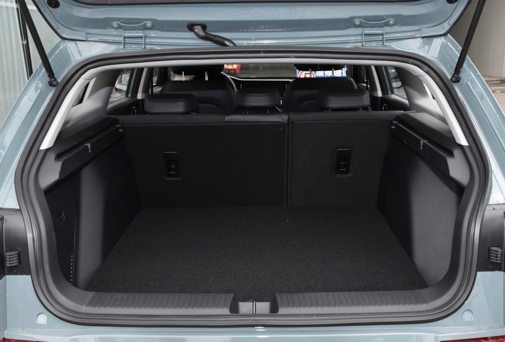 既省油动力又强又耐用的家用车,可靠省油空间大15万日系家轿推荐