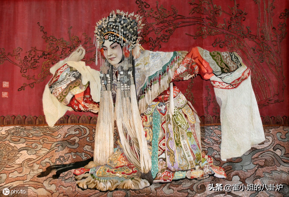 长安十二时辰杨贵妃怎么死的,长安十二时辰杨贵妃从天而降