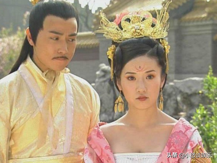 至尊红颜里演哪个女二号,至尊红颜里面的老戏骨