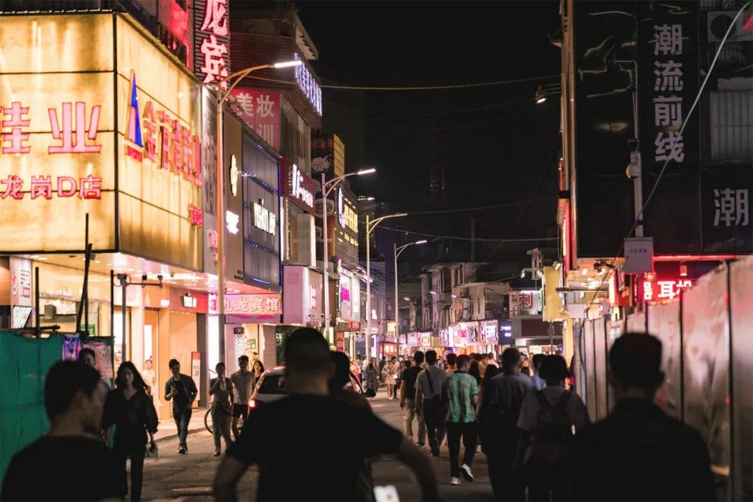 月薪8k想通过你副业赚到一百万,深圳副业税后收入多少