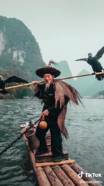 中国街拍让外国人震撼的视频,让外国人惊艳的穿着中国街拍