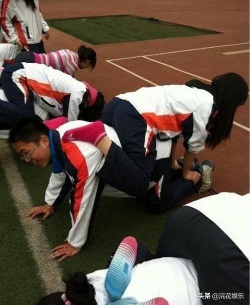 兄弟发型搞笑gif,搞笑男生发型gif