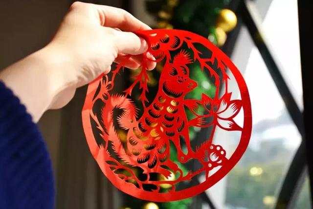 春联的福字是倒着贴吗,贴春联福字为什么要倒着贴