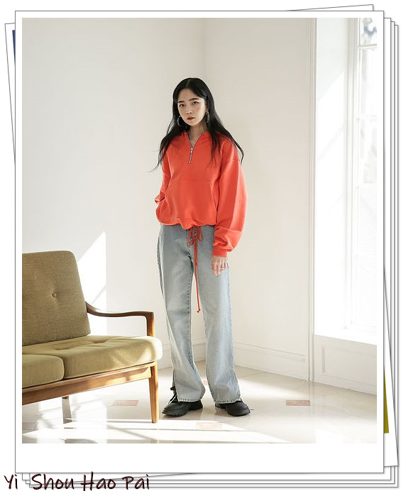 十种颜色卫衣搭什么裤子才好看,连帽卫衣穿搭配色技巧