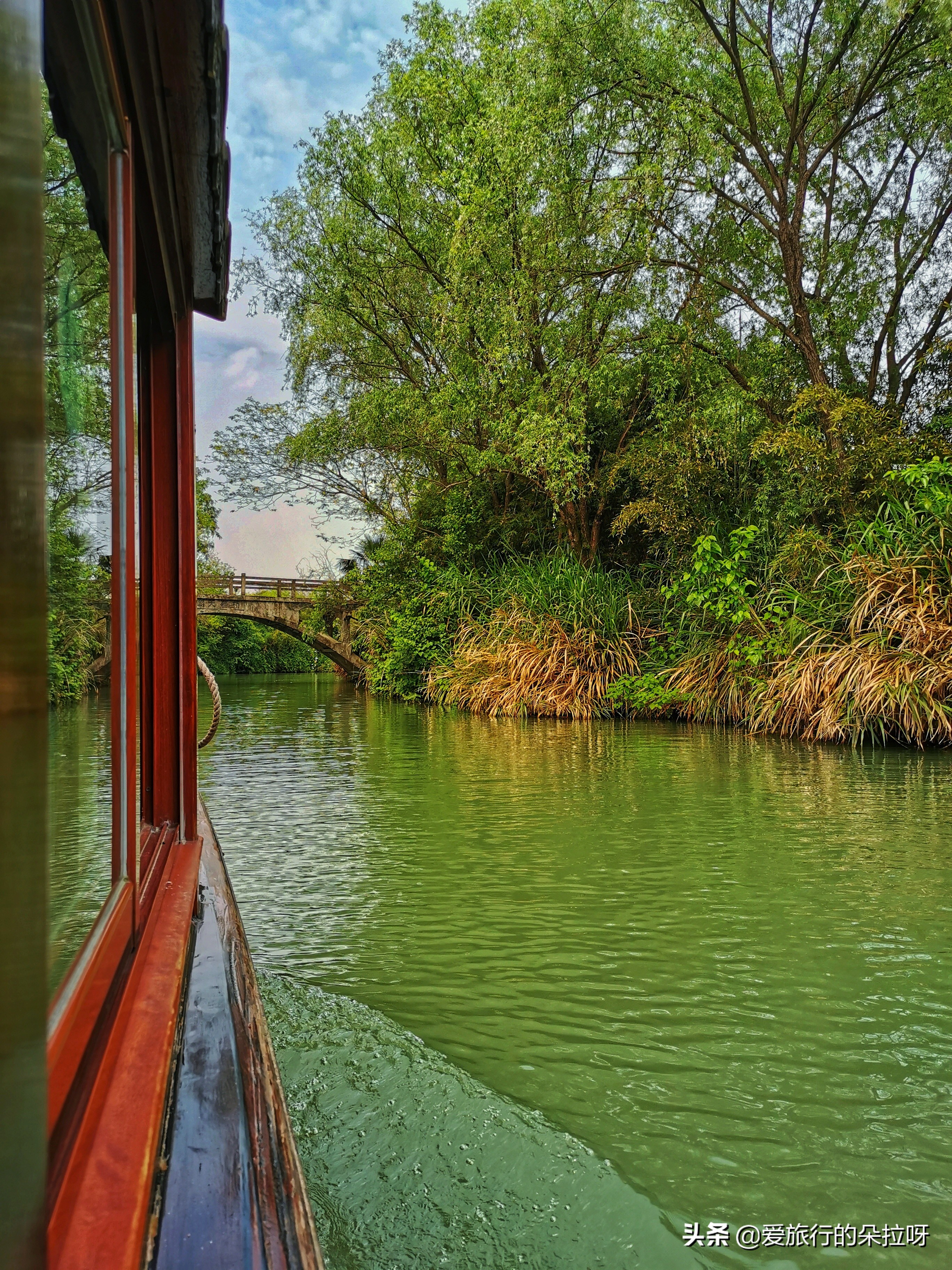 一曲溪水,一曲溪流一曲烟的意思