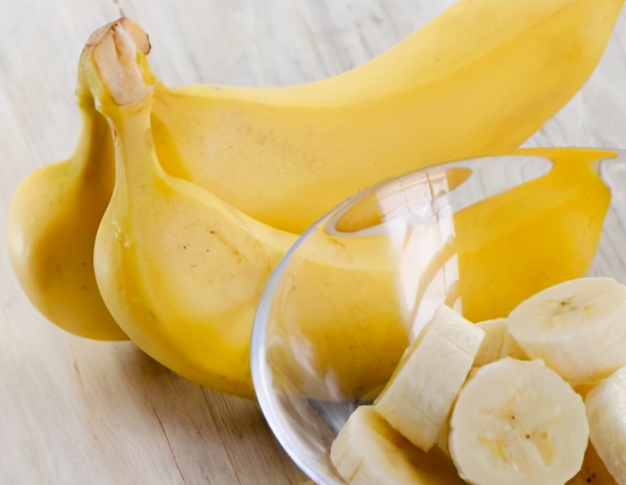 买香蕉买大的好小的好,买香蕉要好吃又嫌丑的小视频