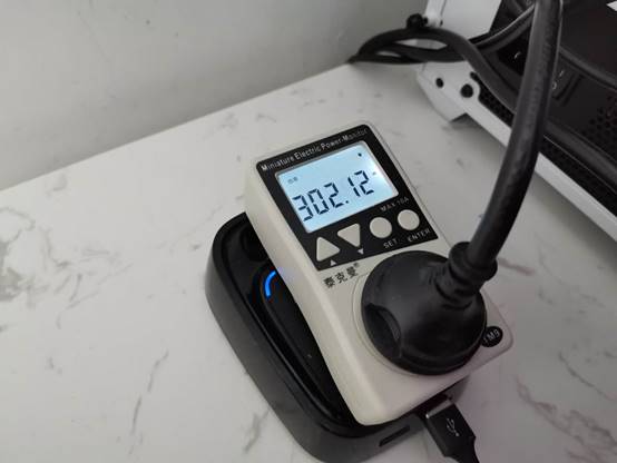 rogstrix雷鹰850g测评,rogstrix雷鹰550w