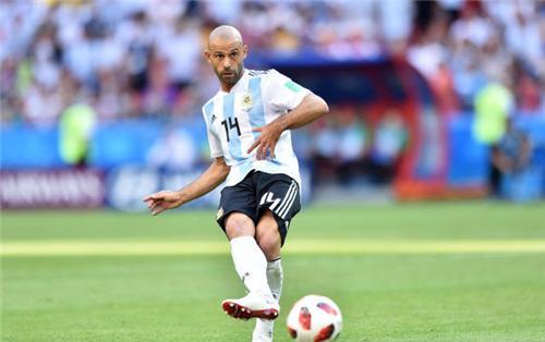 从默默无闻到闻名全国,从默默无闻到声名显赫