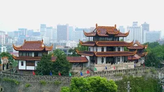 中国的十大古楼,中国旅游十大名楼