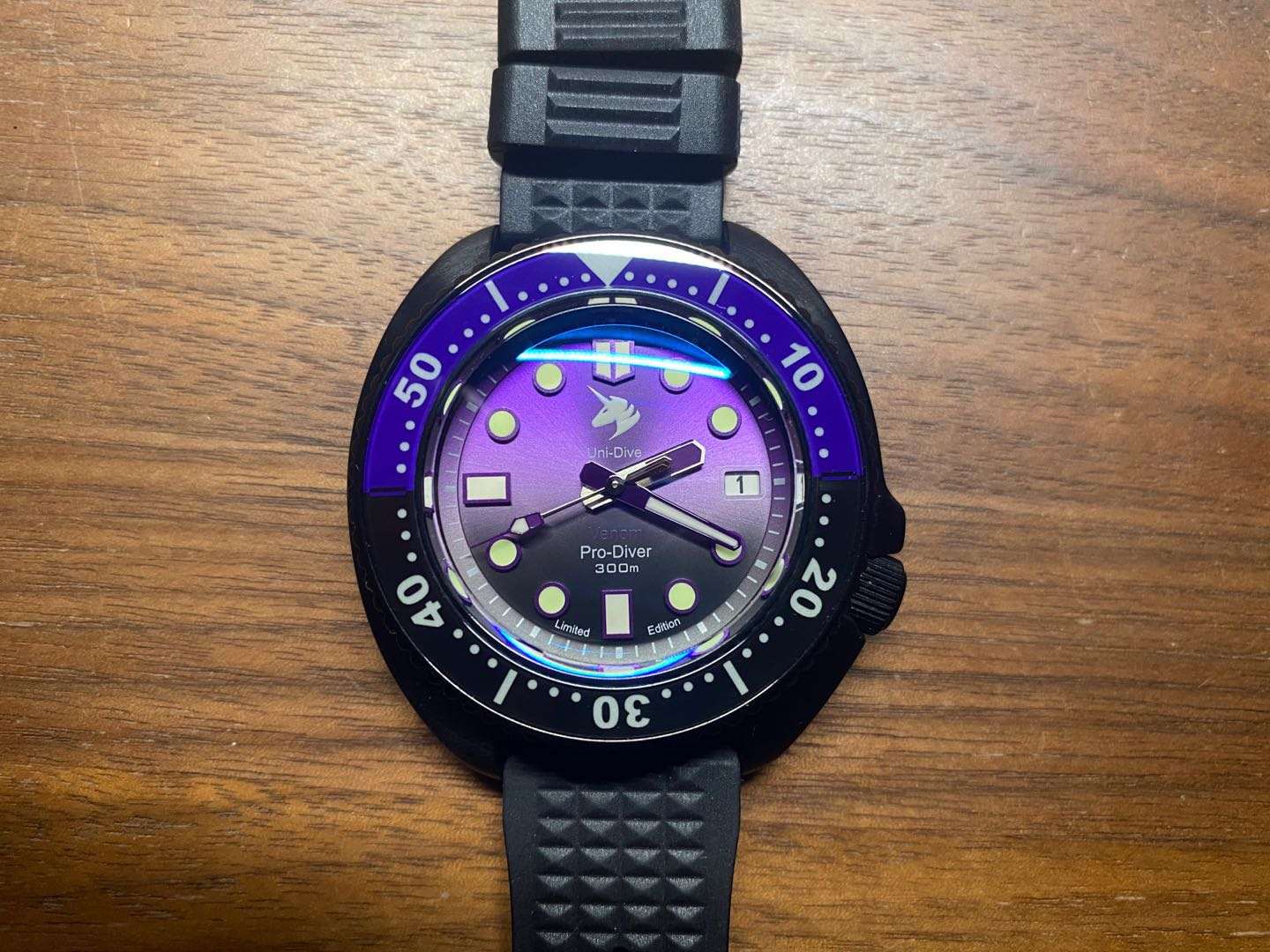 国产水鬼测评视频,毒液六代评测