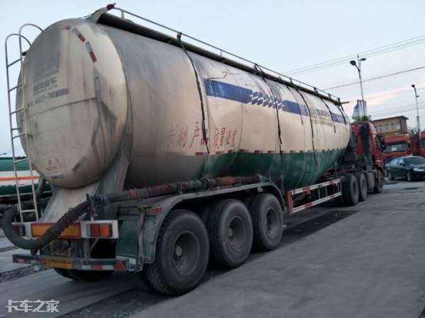 开水泥罐车辛苦吗,开水泥搅拌车挣钱吗