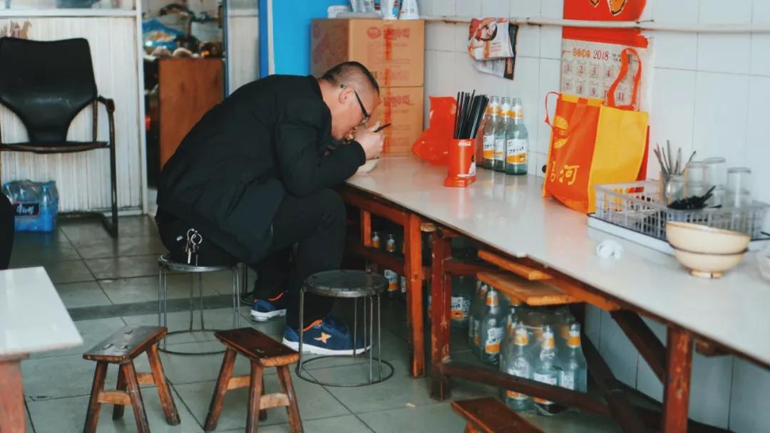 荥阳古城前世今生,荥阳火车站以前辉煌的样子