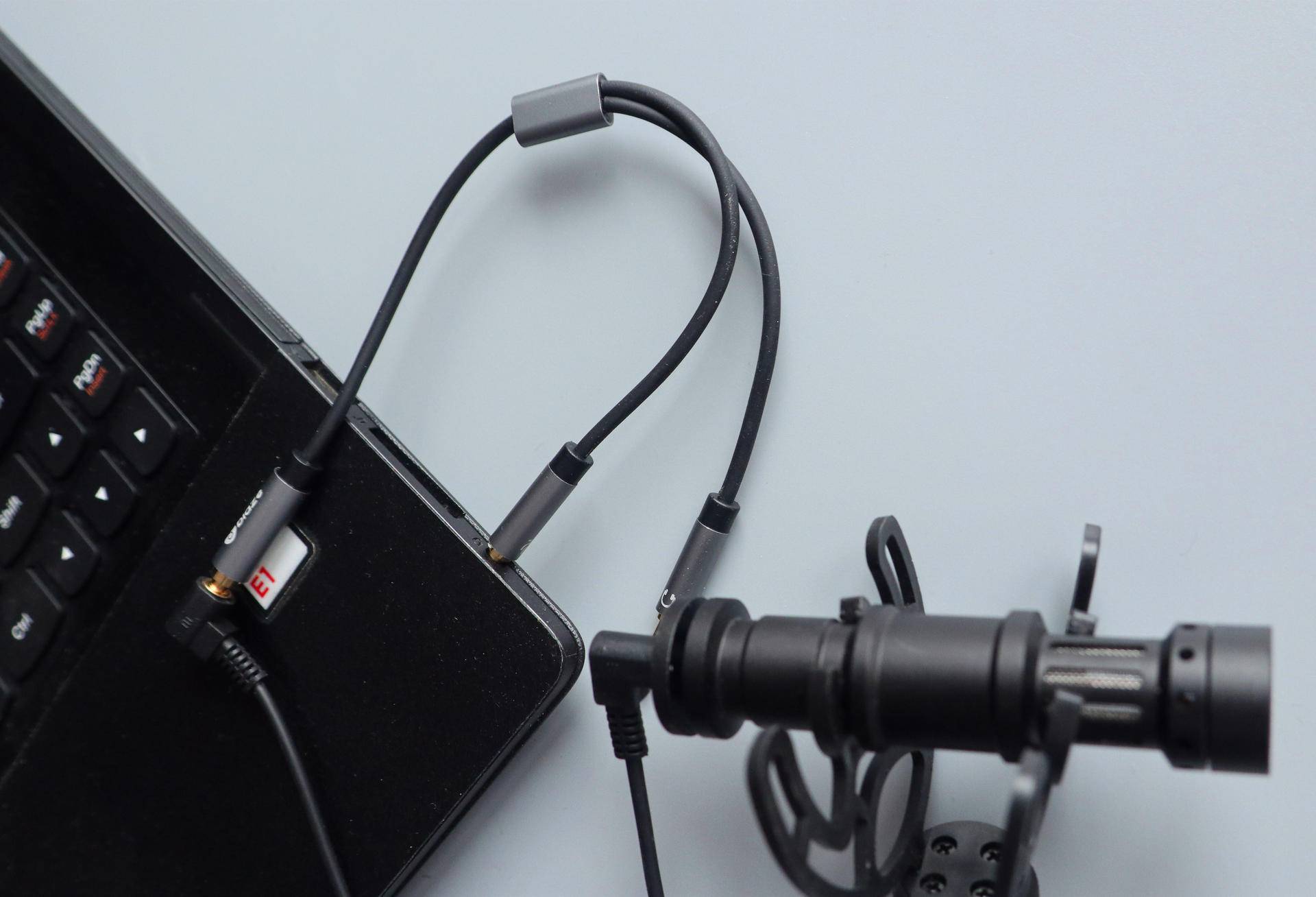 通过专业话筒让短视频月入10W的秘密，毕亚兹耳机转换头