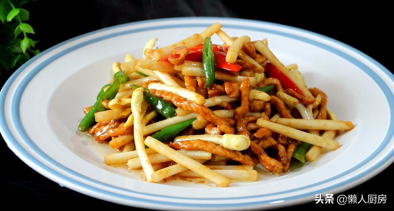 花生芽炒着吃用不用焯水,花生芽可以炒蛋吗