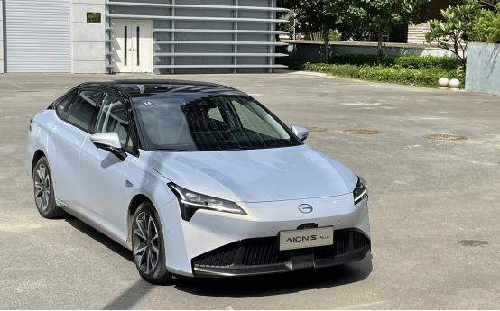 广汽埃安splus网约车版实测,广汽埃安aions网约车和ia5