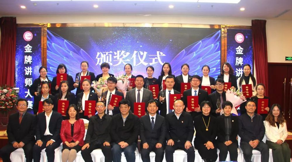 手机碎屏险买官方的还是买平台的,手机碎屏后买保险骗保