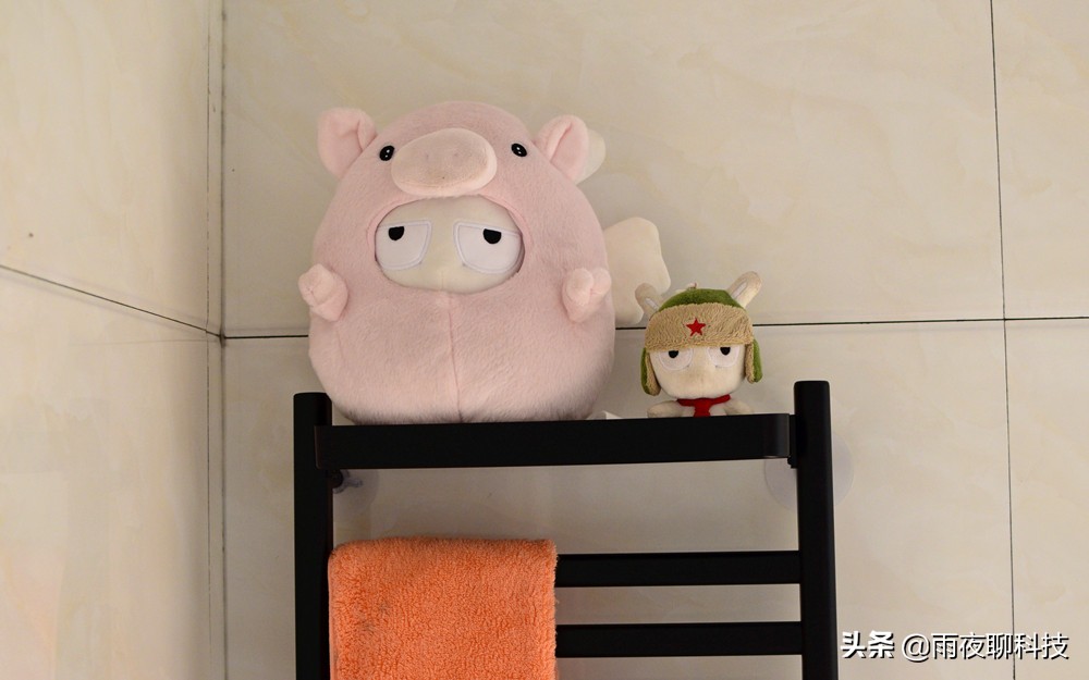 夏天毛巾有馊味,夏天毛巾有霉点怎么办