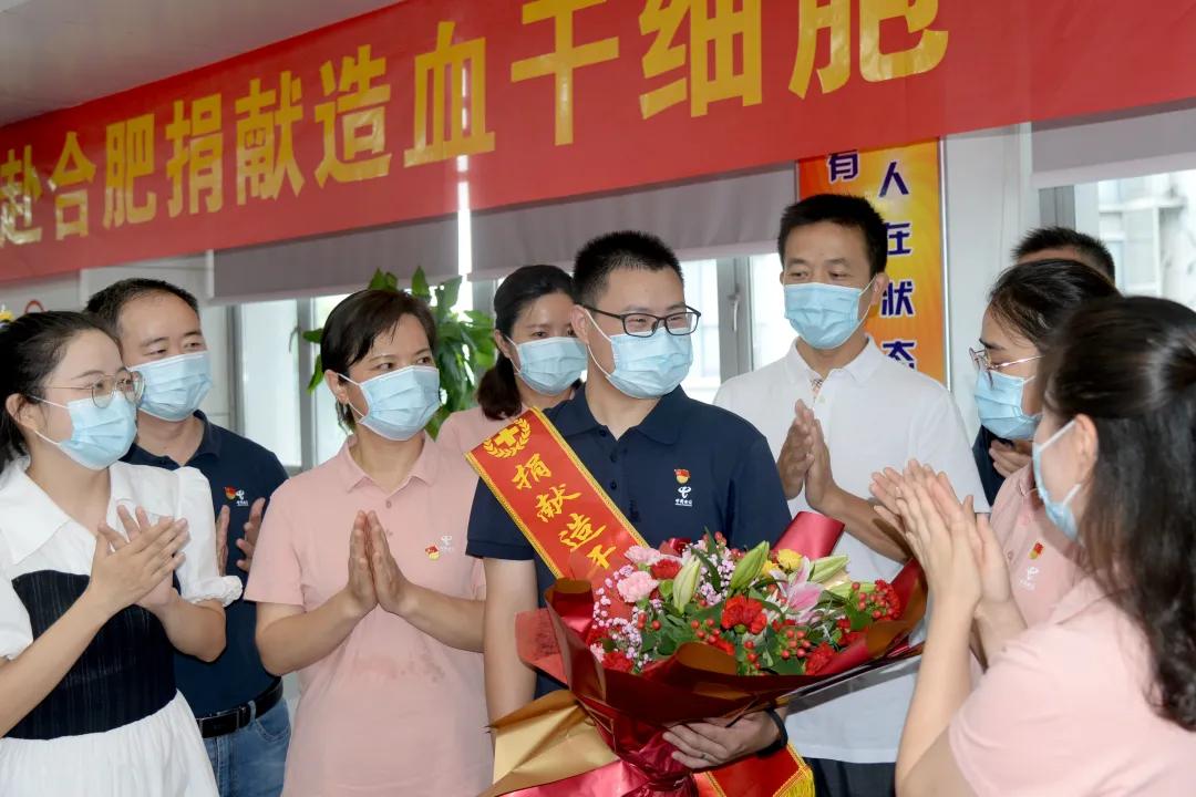 你们眼中的电信小哥,上海电信小哥