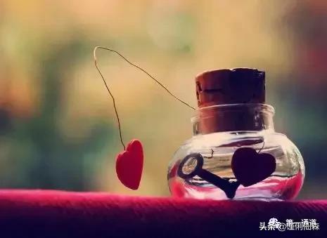 时光流逝岁月如梭一转眼过了30年,时光荏苒岁月如梭留下岁月的印记