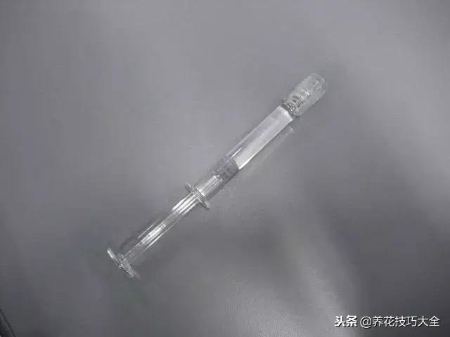 打过玻尿酸的人,为什么有的人打了玻尿酸都不会消